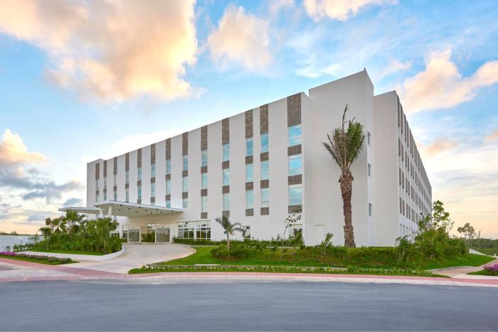 city express plus by marriott cancun aeropuerto riviera