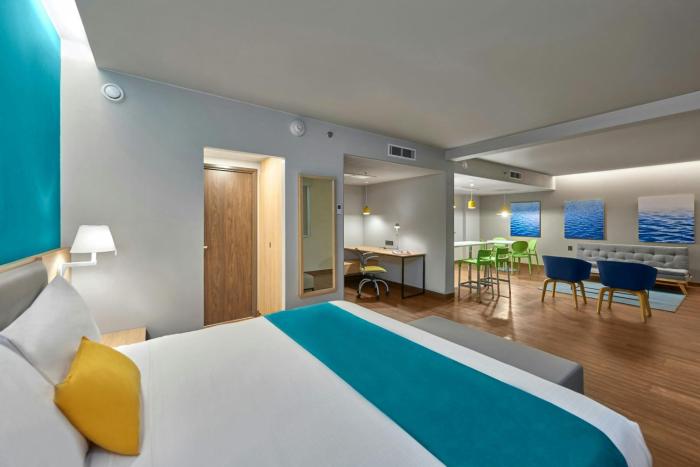 city express plus by marriott cancun aeropuerto riviera