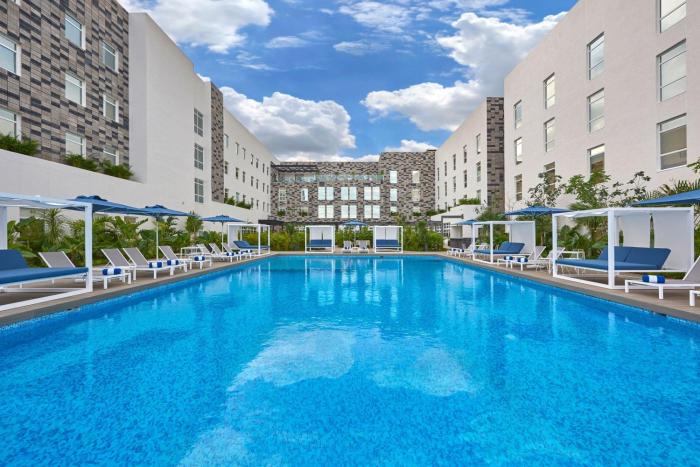 city express plus by marriott cancun aeropuerto riviera