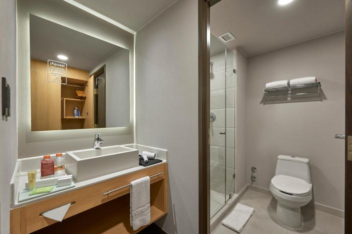 city express plus by marriott cancun aeropuerto riviera