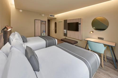 city express plus by marriott cancun aeropuerto riviera
