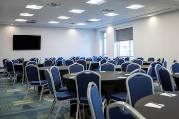 springhill suites by marriott richmond airport