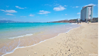 courtyard by marriott okinawa resort