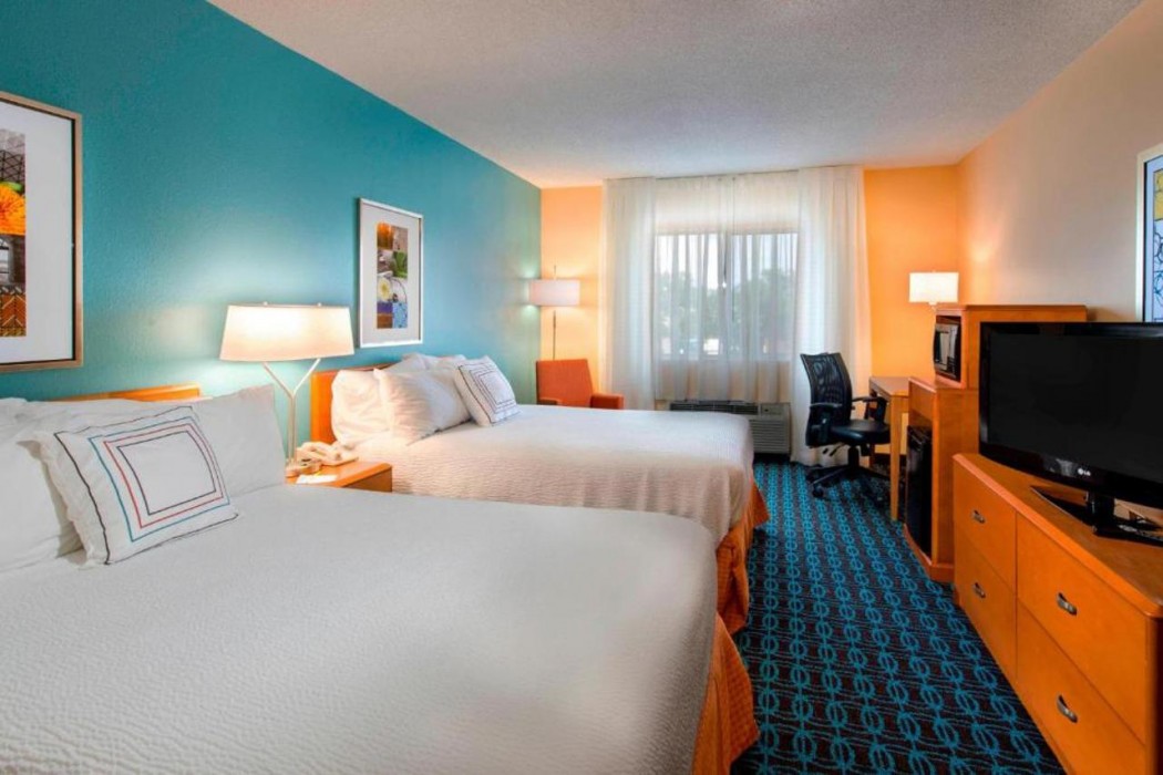 sleep inn and suites pensacola university area
