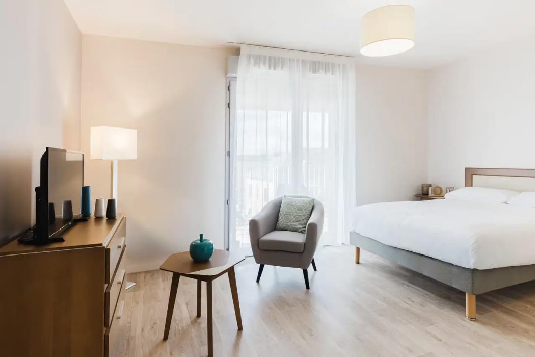 quality aparthotel dinan