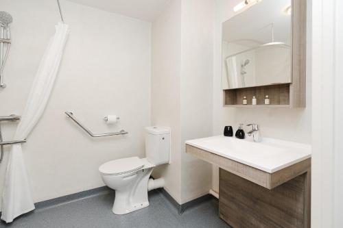 quality aparthotel dinan