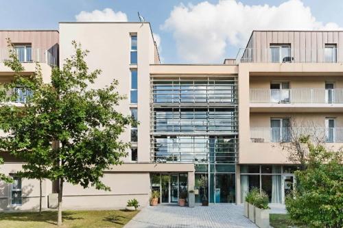 quality aparthotel dinan
