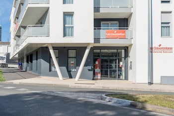 quality aparthotel rochefort