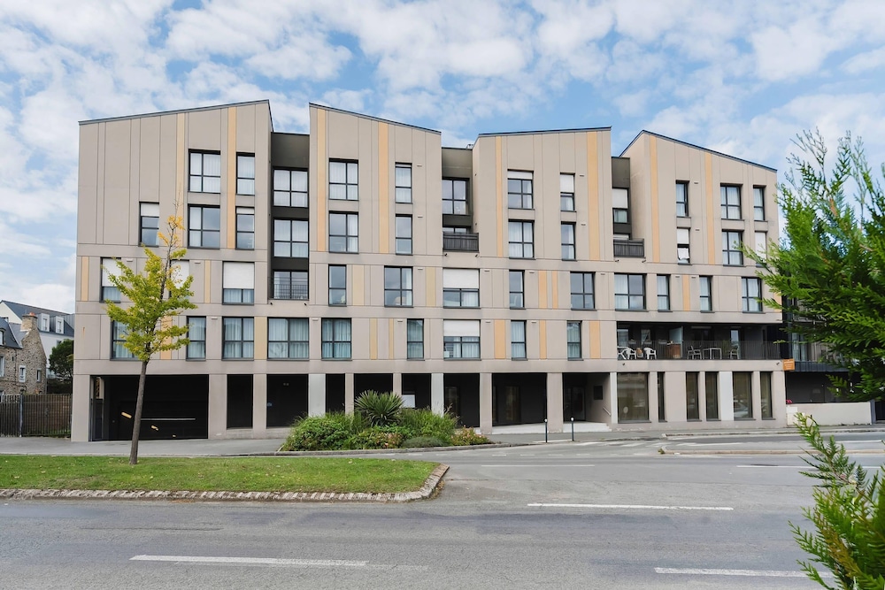 quality aparthotel saint malo