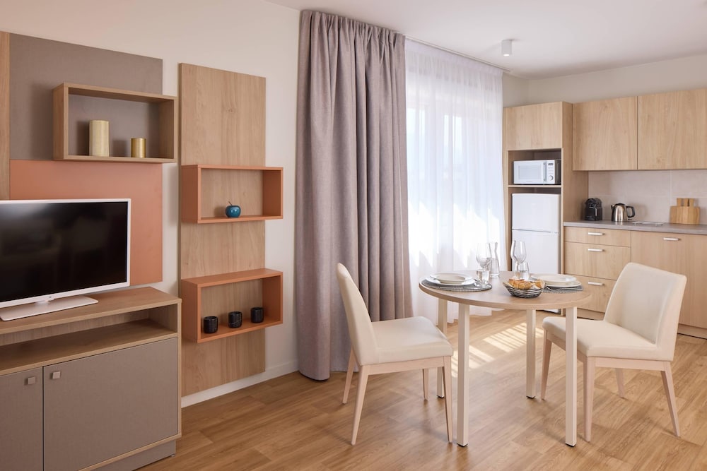 quality aparthotel voiron