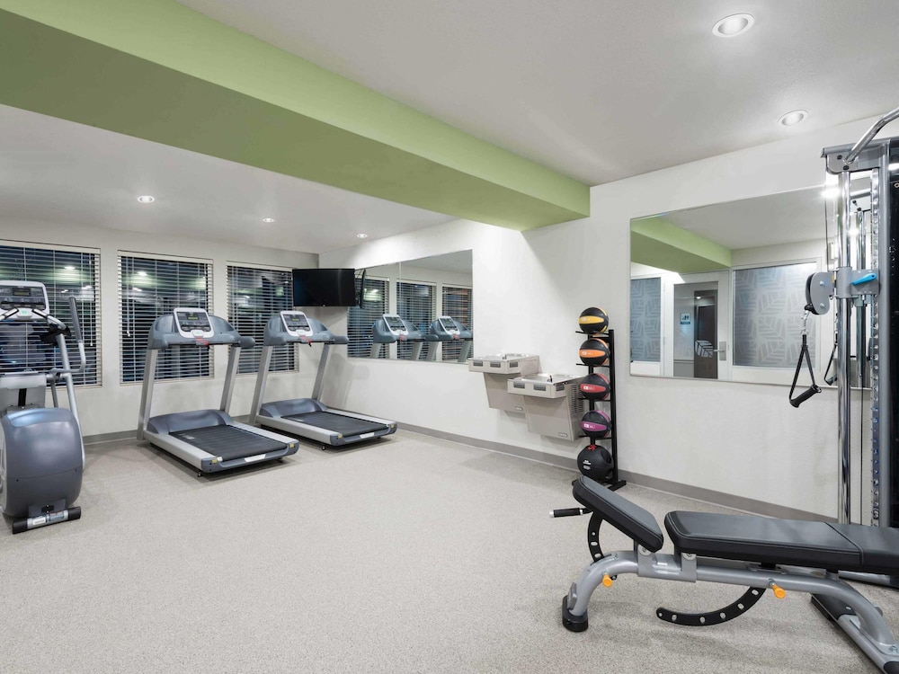 woodspring suites manteca stockton south