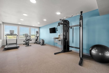 woodspring suites manteca stockton south