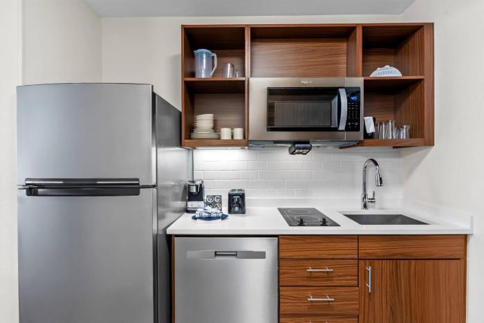 everhome suites panama city beach