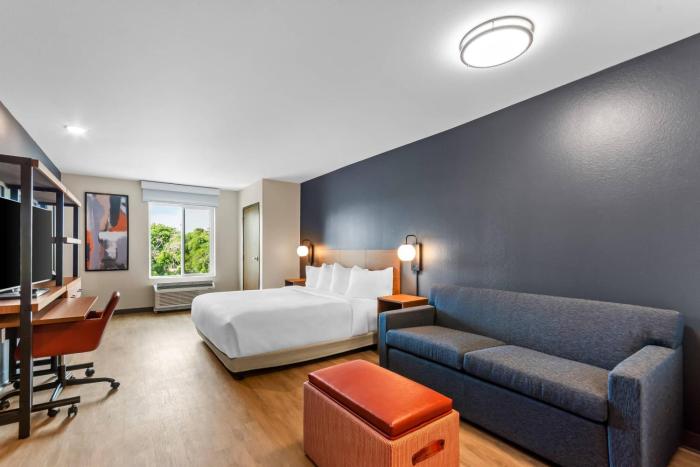 everhome suites panama city beach