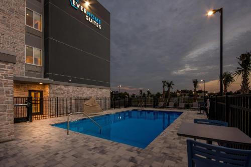 everhome suites panama city beach