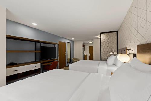 everhome suites panama city beach