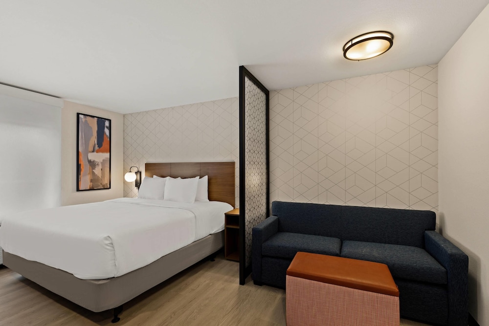 everhome suites wichita northeast by choice hotels