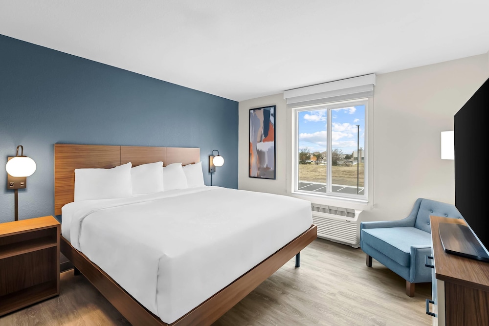 everhome suites wichita northeast by choice hotels