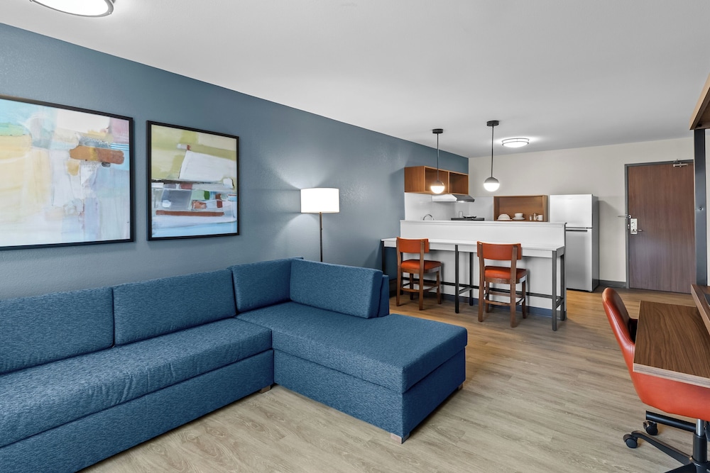 everhome suites wichita northeast by choice hotels