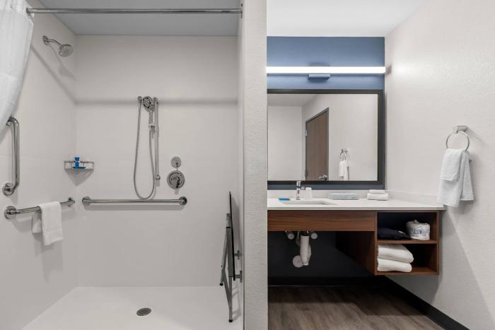 everhome suites wichita northeast by choice hotels