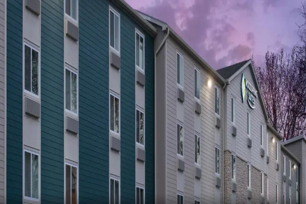 woodspring suites baton rouge airport