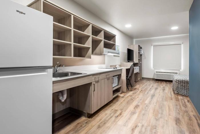 woodspring suites lancaster north