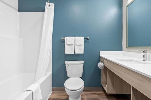 woodspring suites lancaster north