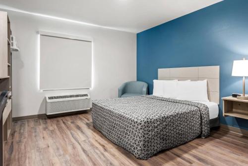 woodspring suites lancaster north