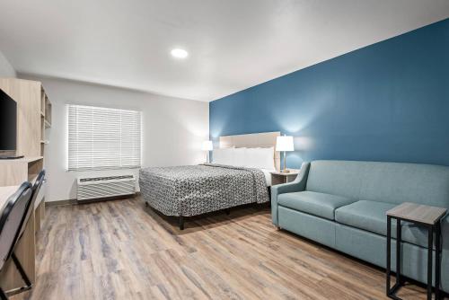woodspring suites lancaster north