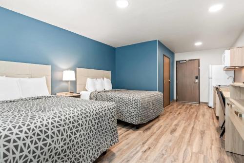 woodspring suites lancaster north