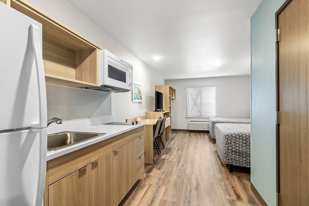 woodspring suites washington meadowlands pa