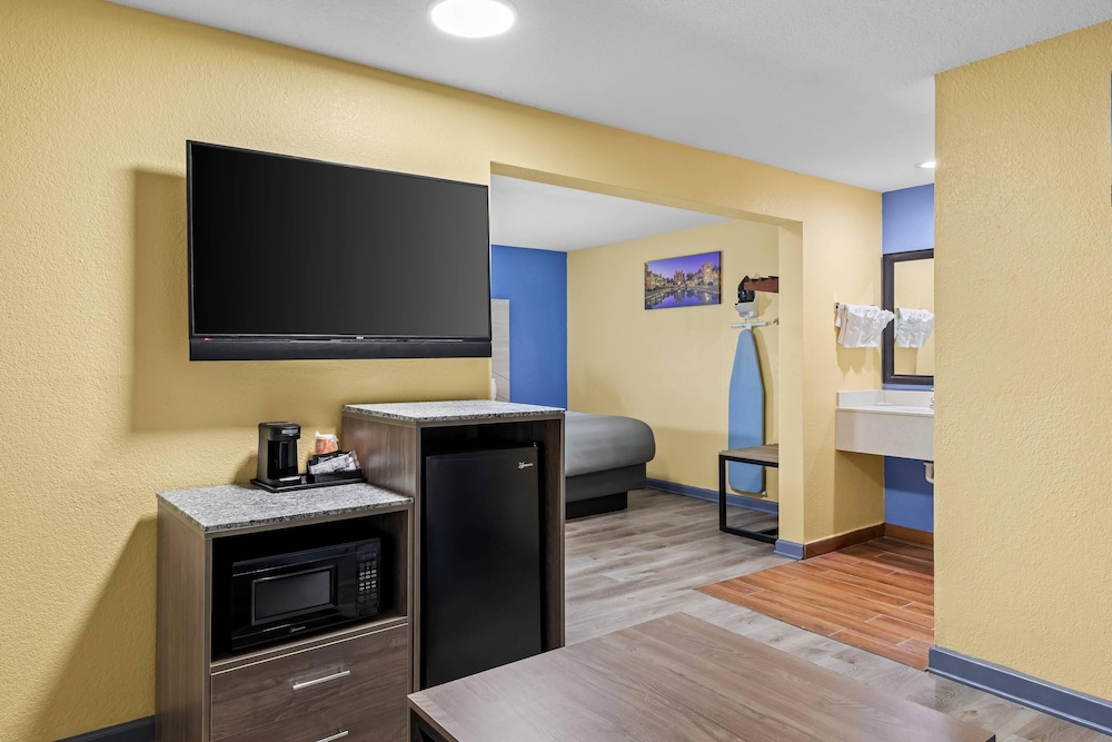 quality inn and suites east point atlanta area