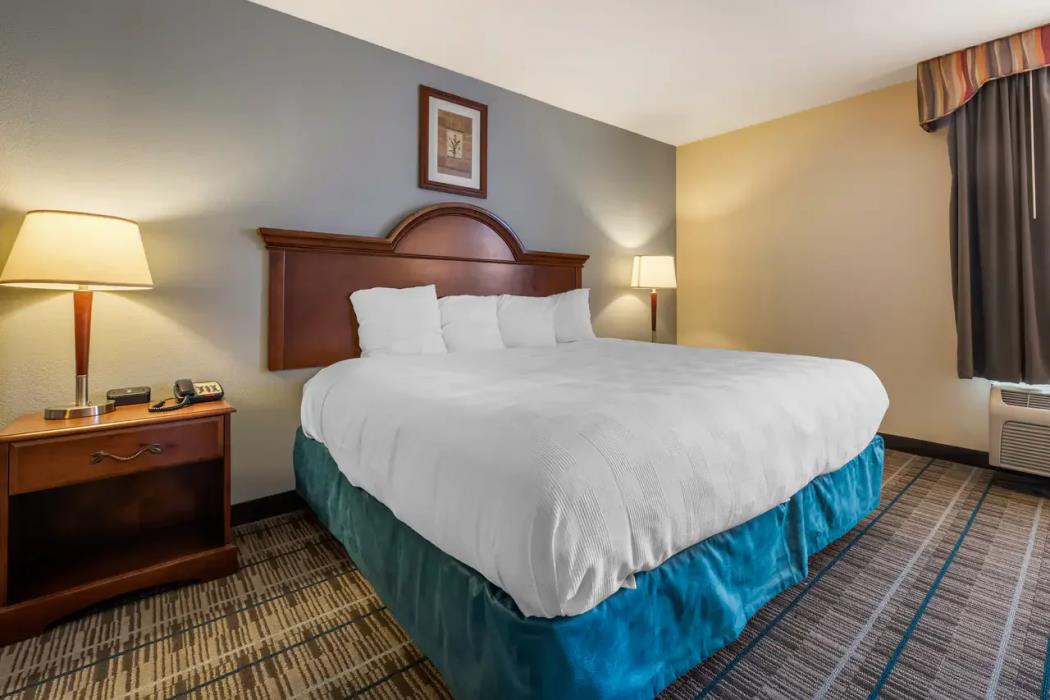 sleep inn and suites harrisburg airport hershey south