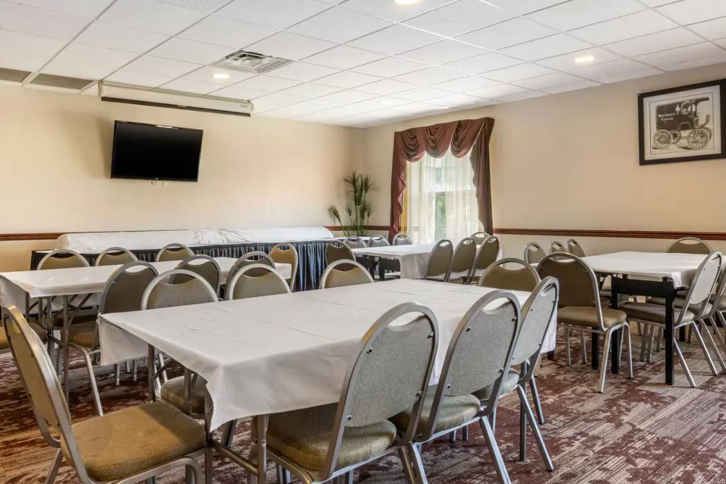 sleep inn and suites harrisburg airport hershey south