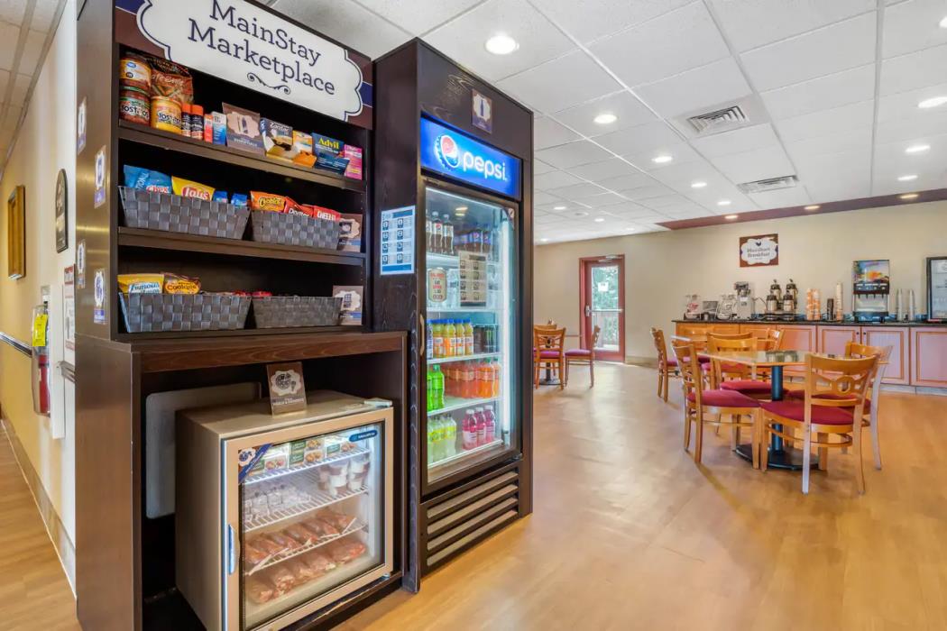 sleep inn and suites harrisburg airport hershey south