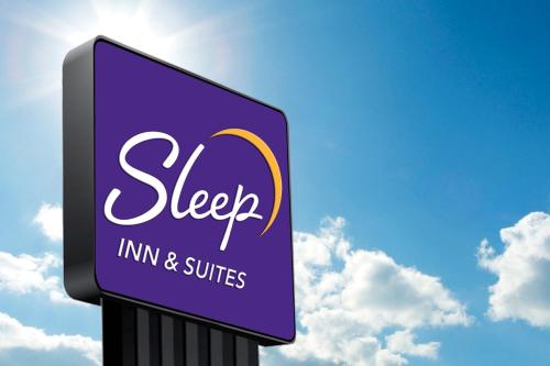 sleep inn and suites savannah tennessee riverfront