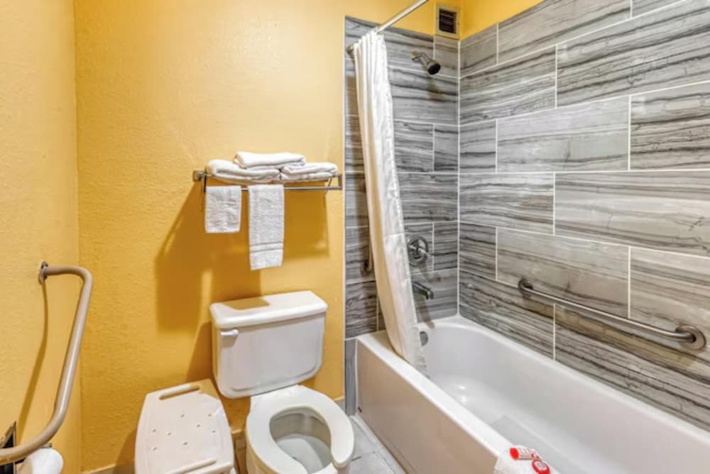 rodeway inn and suites jefferson