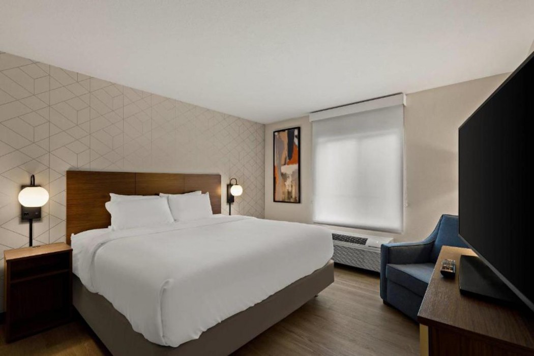 everhome suites denver airport