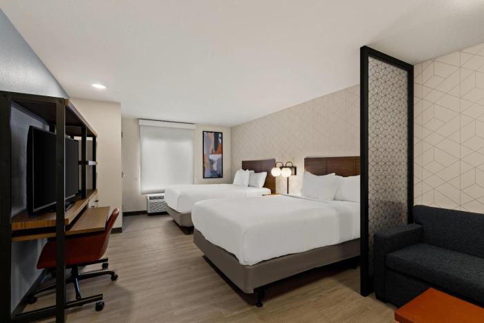 everhome suites denver airport