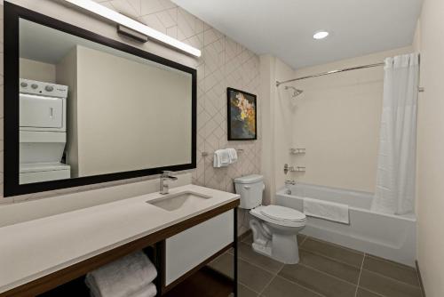 everhome suites denver airport