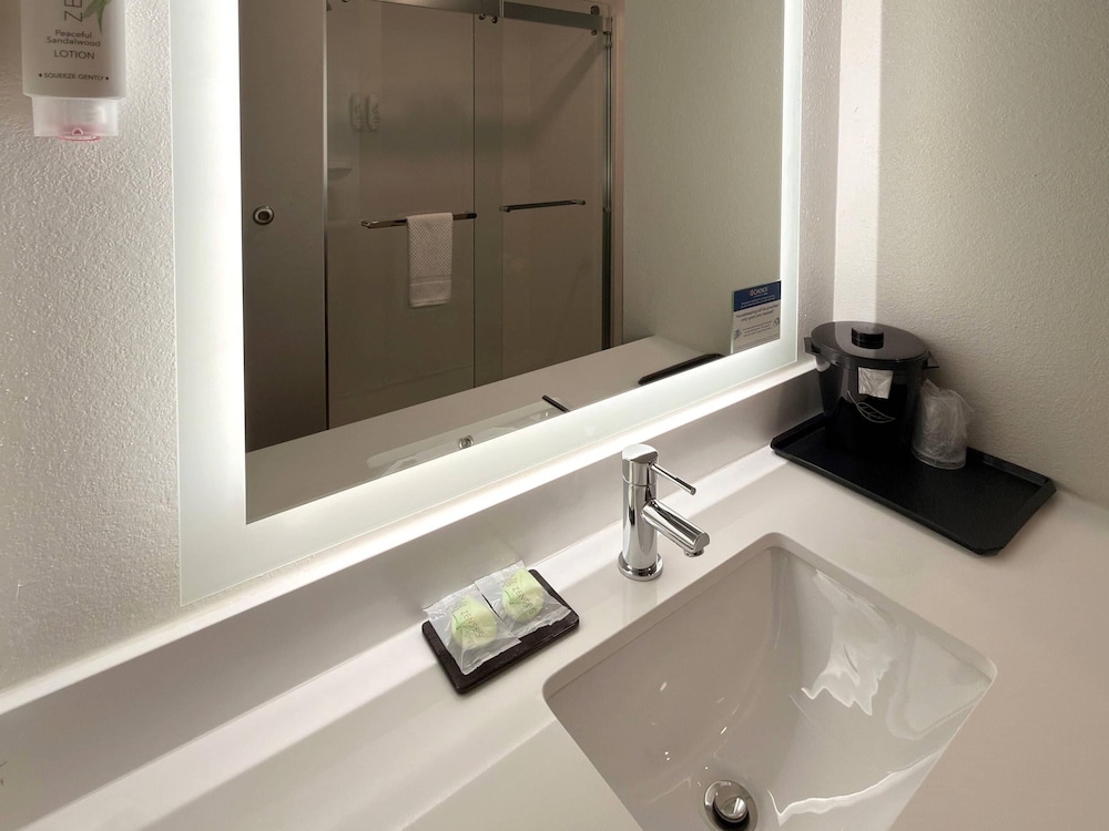 sleep inn oklahoma city airport