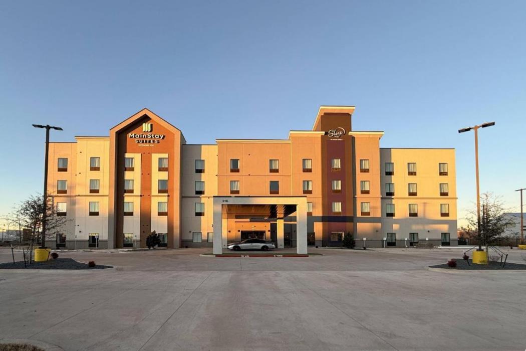 sleep inn oklahoma city airport