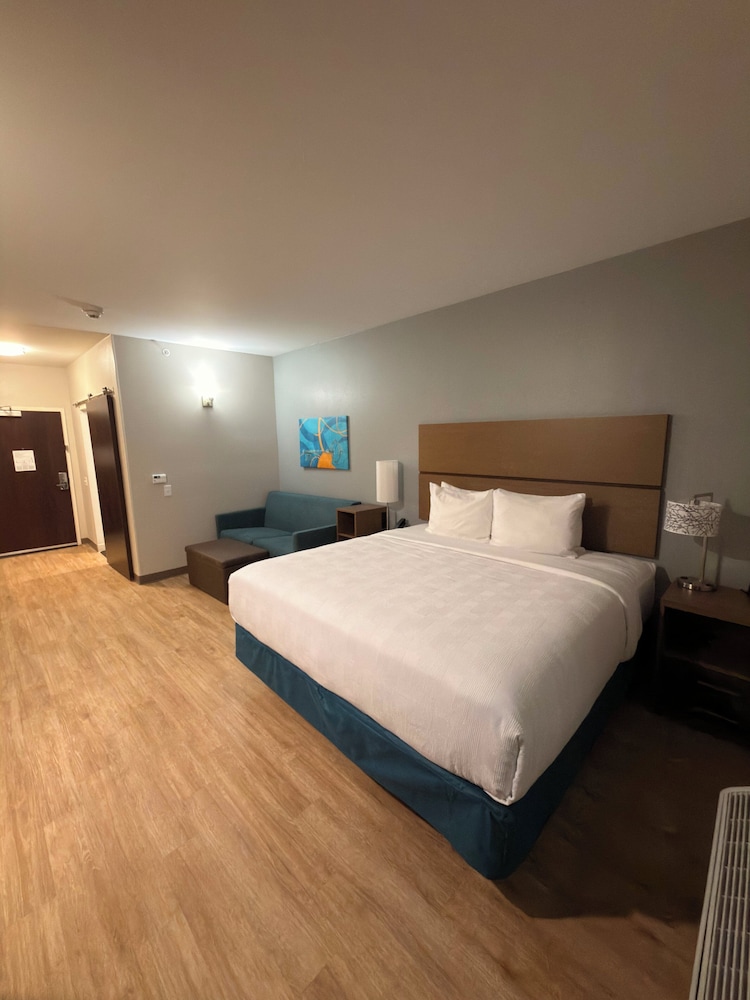 mainstay suites oklahoma city airport