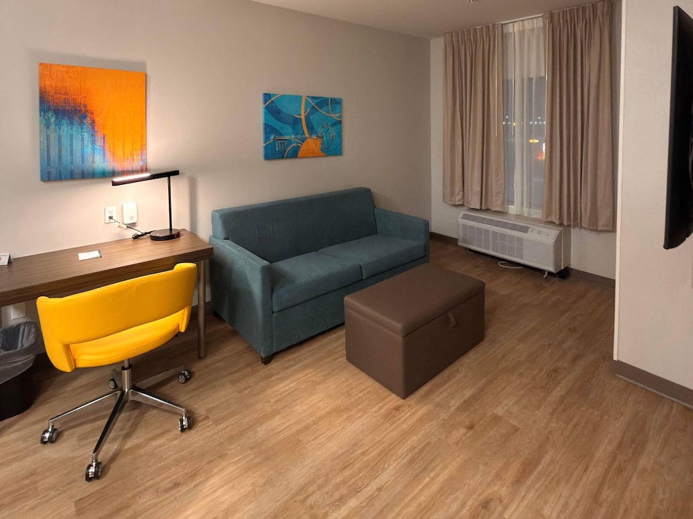 mainstay suites oklahoma city airport