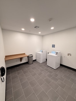 mainstay suites oklahoma city airport