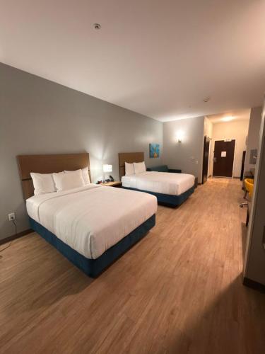 mainstay suites oklahoma city airport