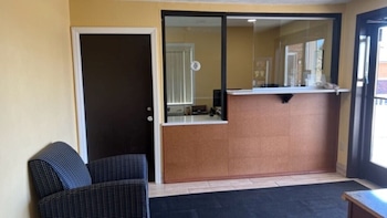Suburban Studios,,2 star