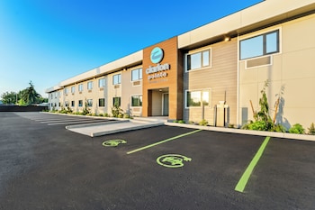 Clarion Pointe Kent - Seattle South,,3 star
