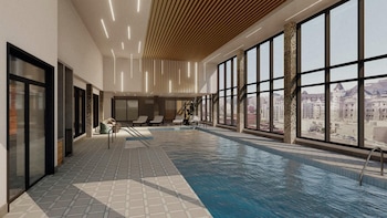 Moxy Ottawa Downtown,,3 star