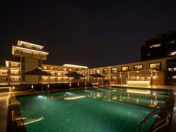 Holiday Inn Guilin Qixing By Ihg,,3 star